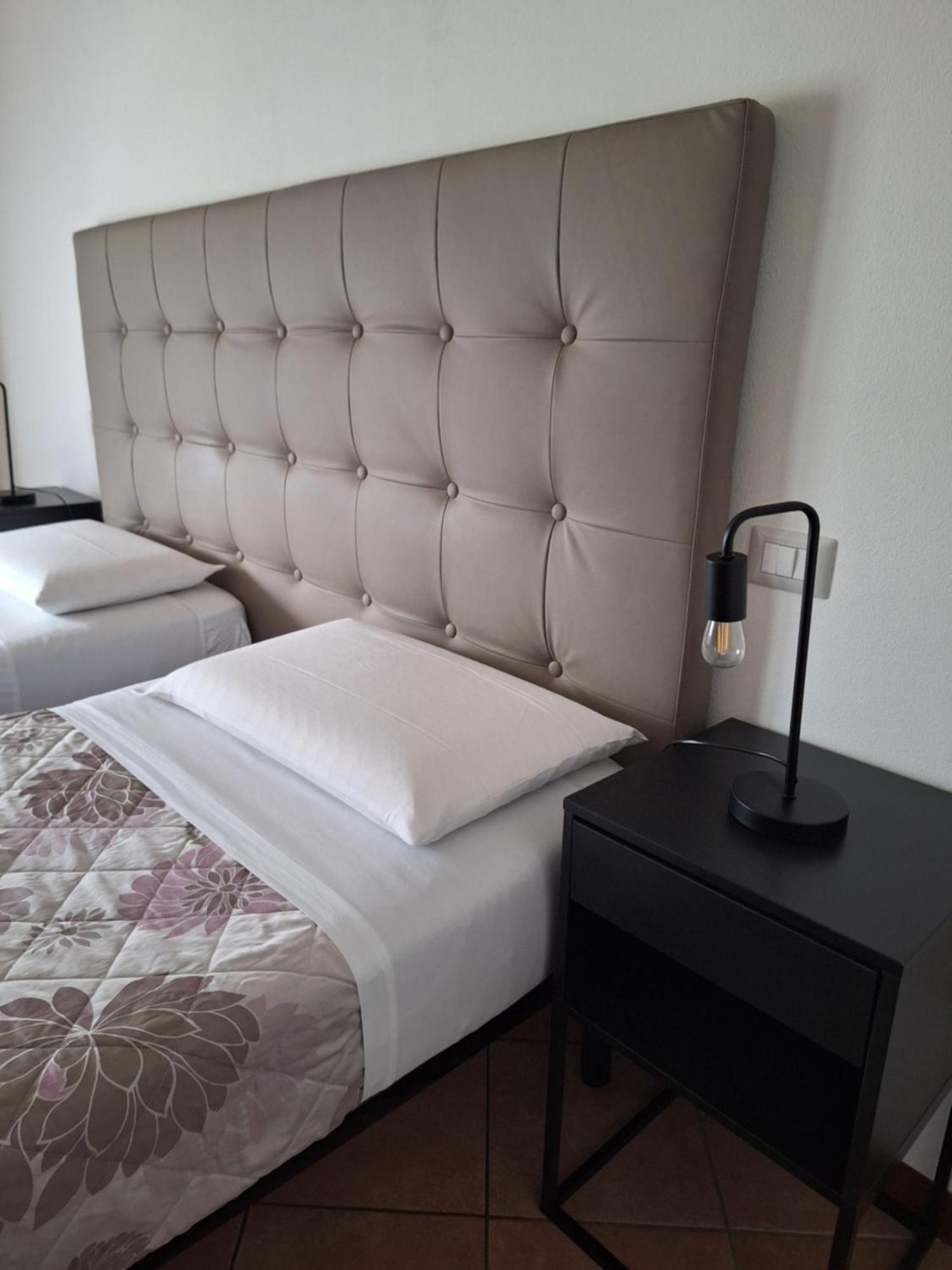 Bed & Breakfast Torrechiara エクステリア 写真