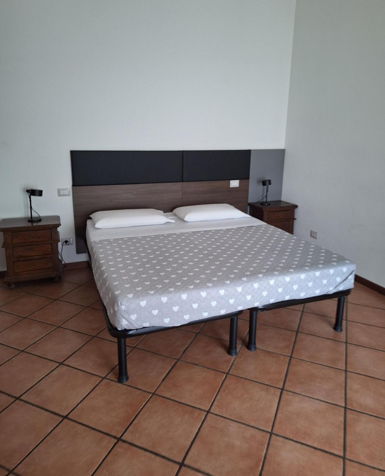 Bed & Breakfast Torrechiara エクステリア 写真